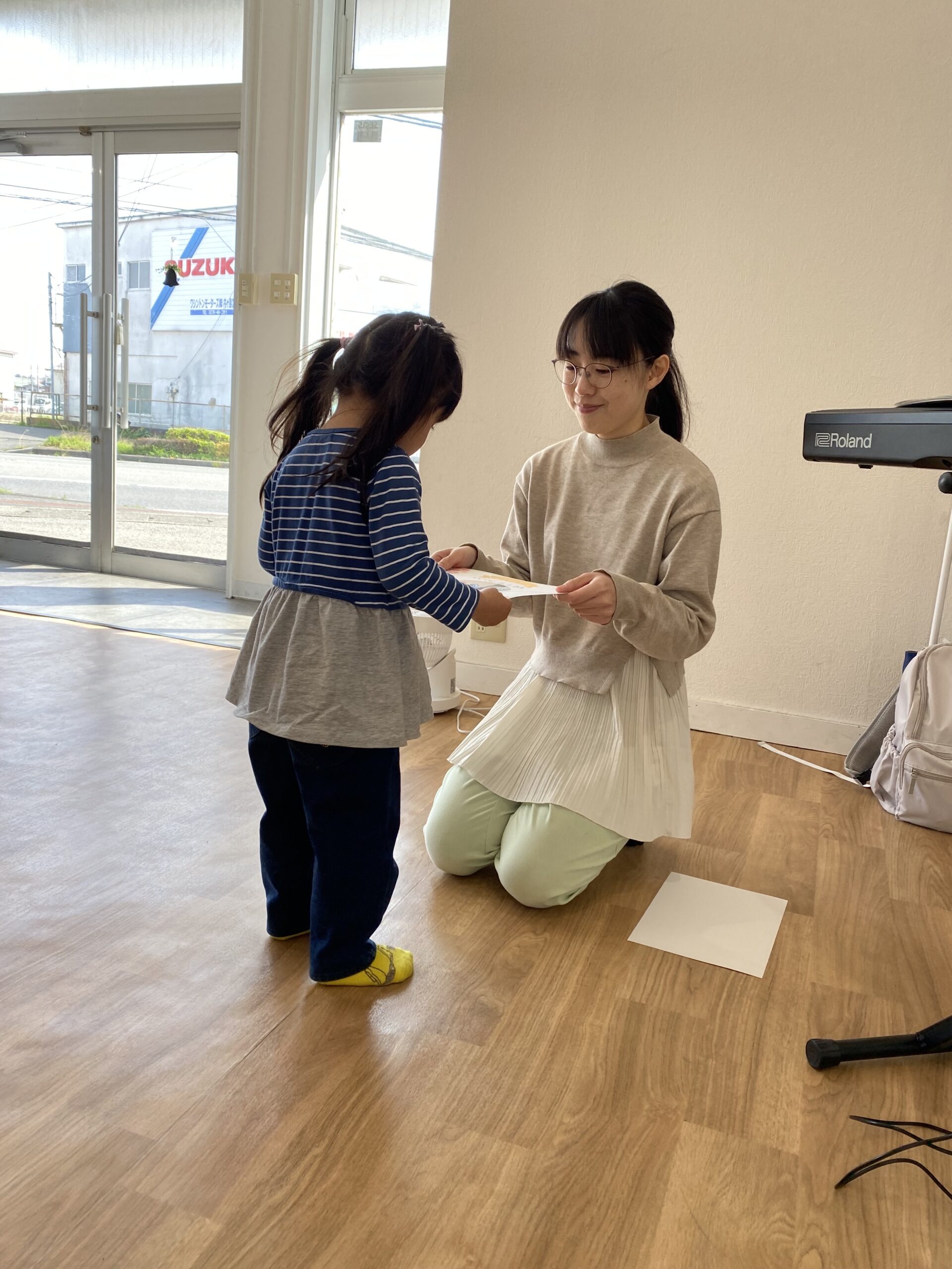 リトミック　修了式　２歳