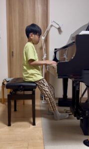小学生　ピアノ　教室